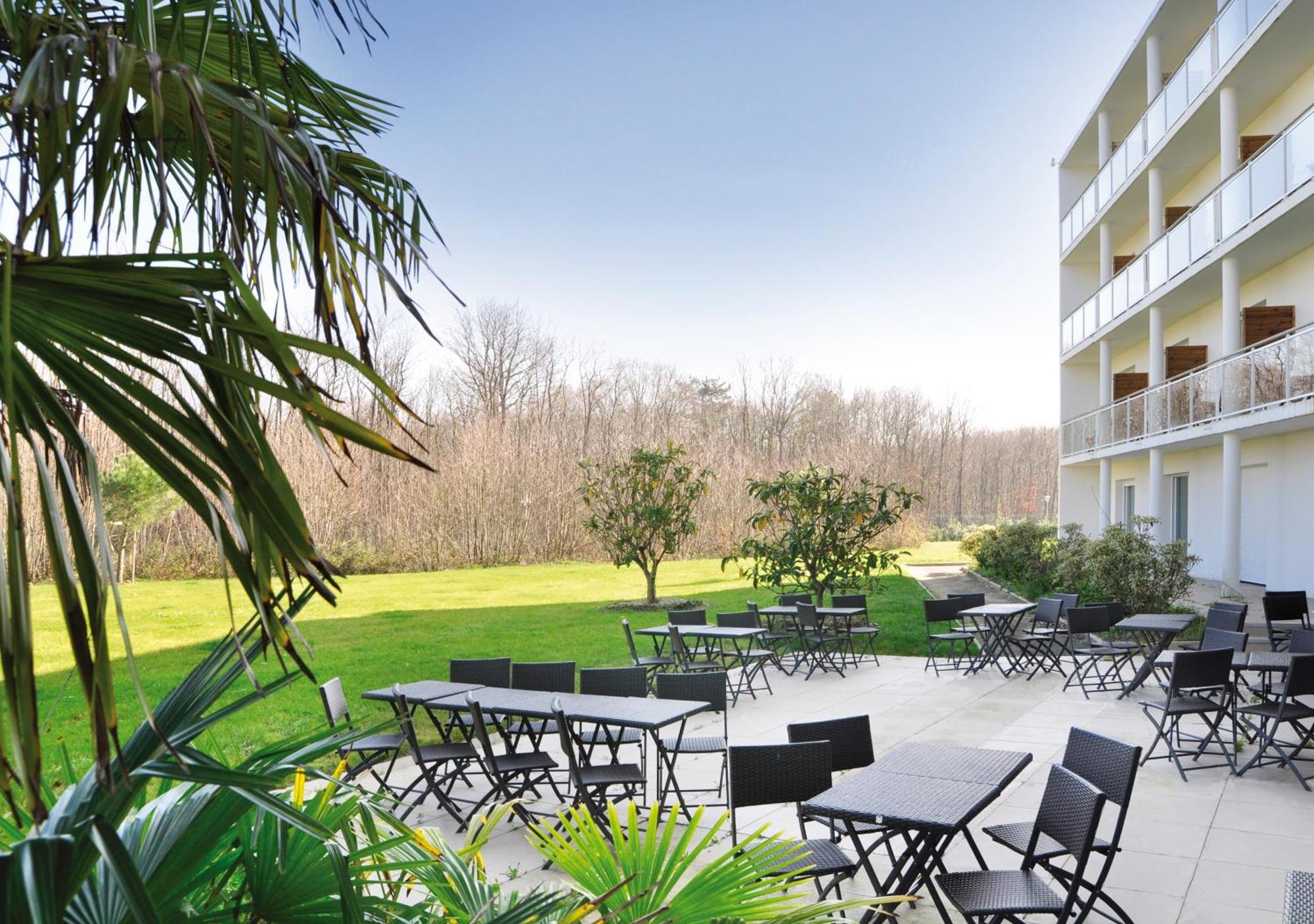 Westotel Life Nantes Каркфу Экстерьер фото